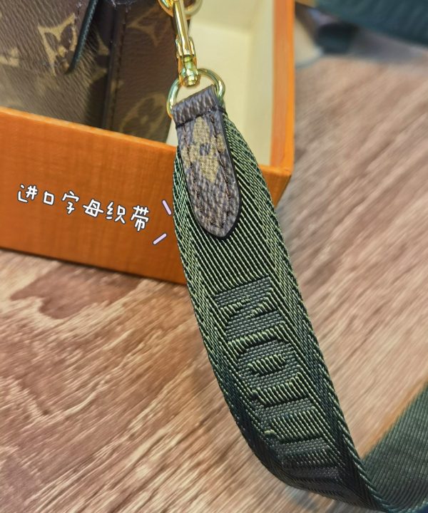 02750c40c5434263b4a5451bbb80f504-1 02750c40c5434263b4a5451bbb80f504-1