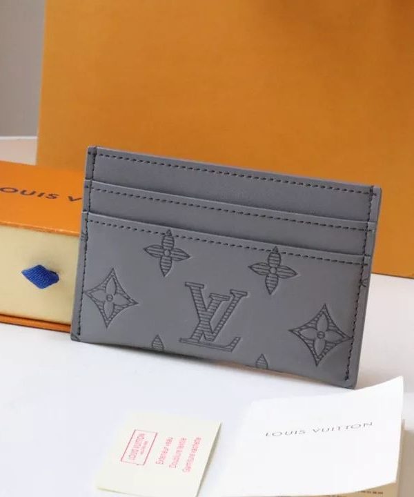 03fdcad7b9a5414fbb744cdae5954641-1