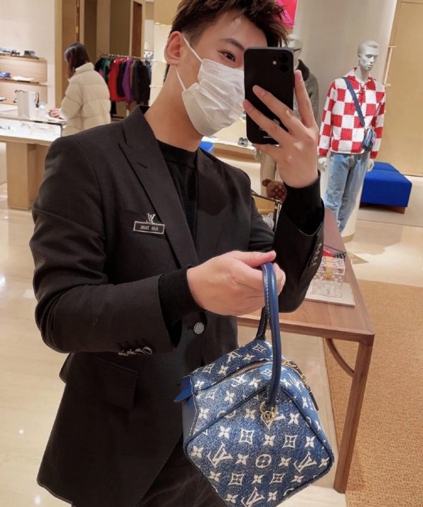 05629087f9ce406abe353d921cd95695