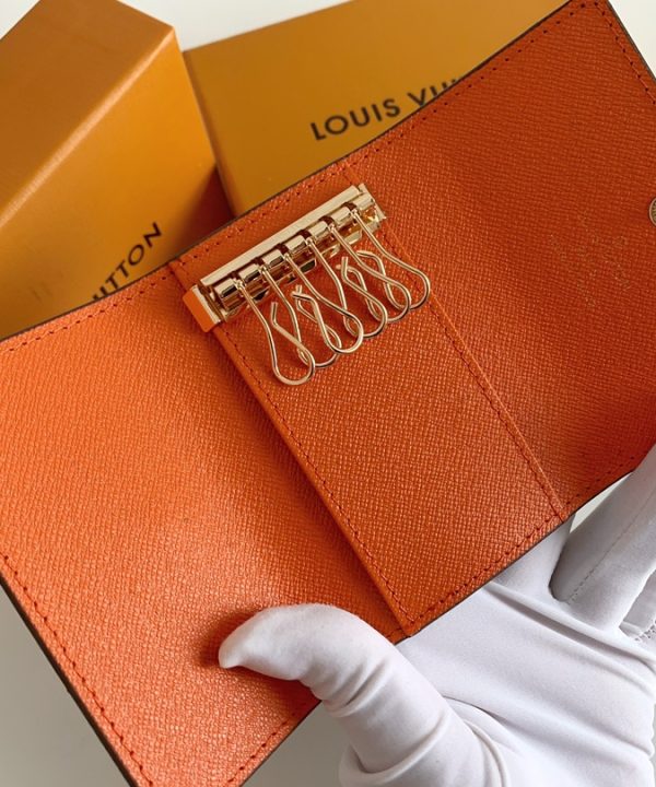 063b1f09213b4791a0f2765678836858-1