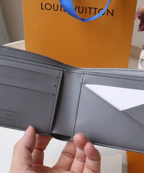 067cfad4c63845d6b486326603ba5e44-1