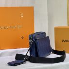 0982671db36a4e86b4379b33b0d8a9ea-1