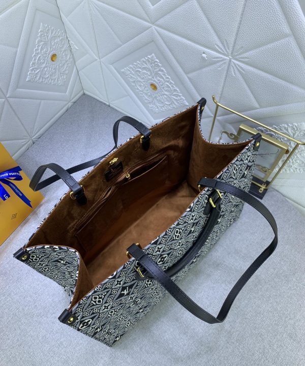 0b1c27249d7c4cd6b13958e761c3ebe1-1 0b1c27249d7c4cd6b13958e761c3ebe1-1