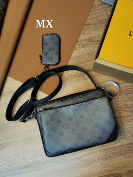 【Louis Vuitton バッグ】 番号：M69443 サイズ: 25-4-18cm