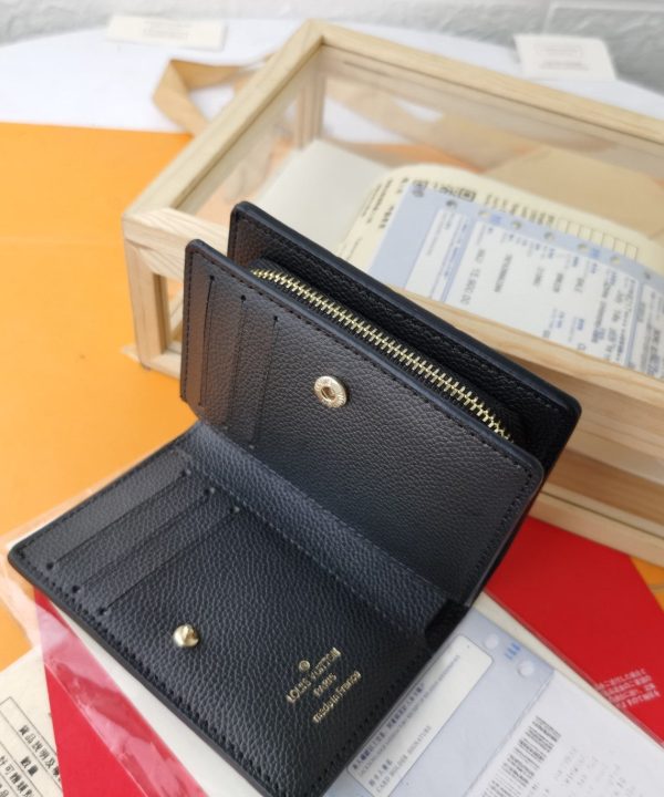 12124f792cb14c52b53b3dac8a132ac5-1