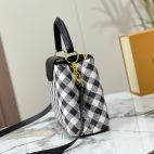 127e70aafe9f415988611fce65a9f22b-1