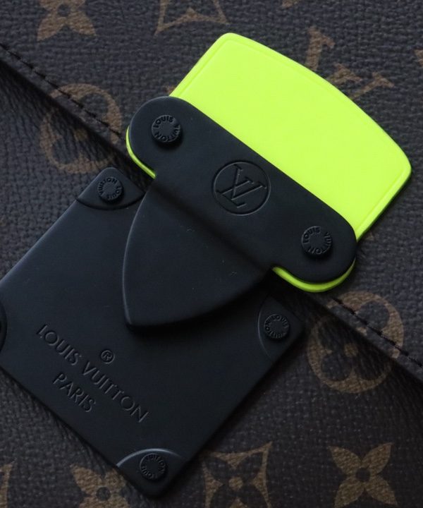 1441be24ec224727aa705ea9ee01920b-1