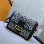 16674e0e76914bbabdd48588e0b5a4f6