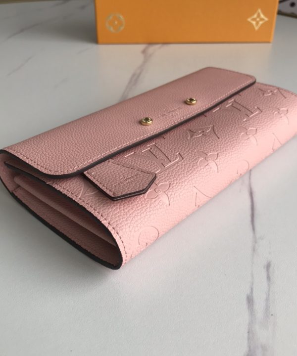 1a594e8ac112421585d8a0289cc2789f-1