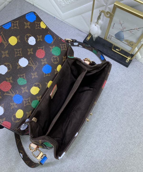 1d7498fd00924dc98392a94cf5ad3060