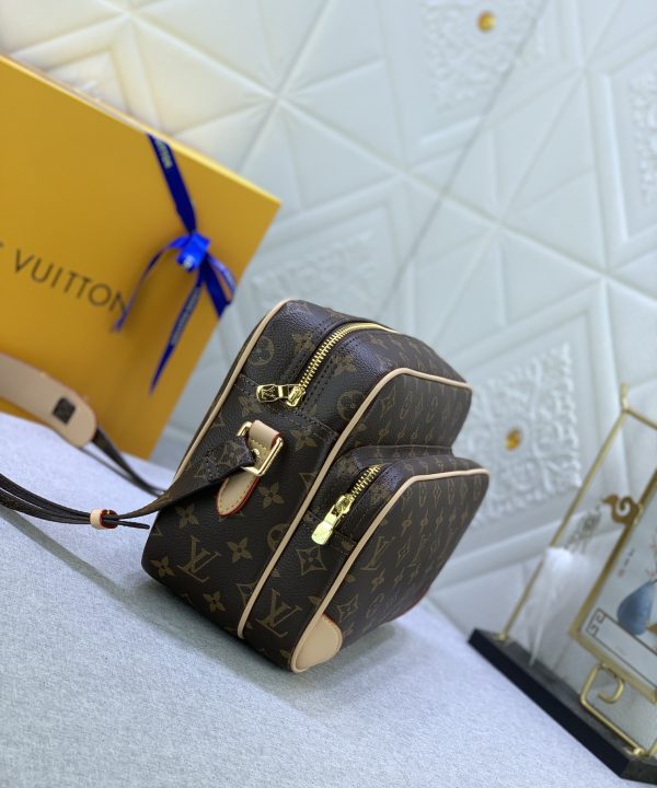 225f3339150b49348af9c97ef56ebfc7-1