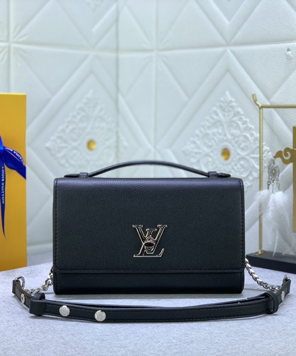 2326d0074ebc4f6d9c72d5f5aab40c48