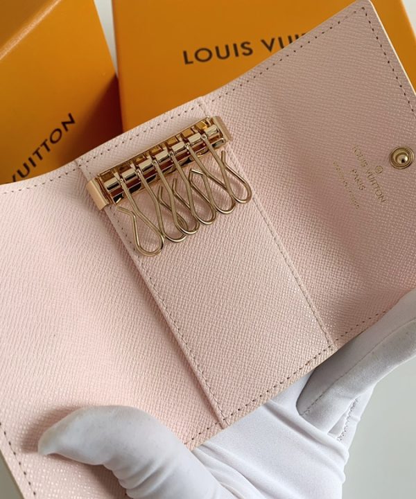 2416428b3df142bd8c2bebd1d79d7976-1