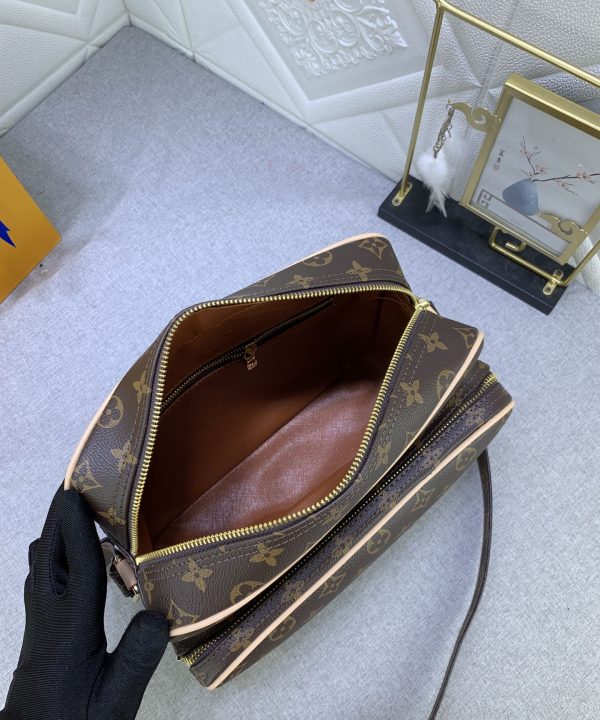 280e7dd0762d441899e121e101561ec4-1