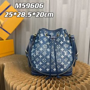 海外発送(10-15日にお届け)【LOUIS VUITTON レディース  バッグ】Petit Noé  -25.0 x 28.5 x 20.0 cm