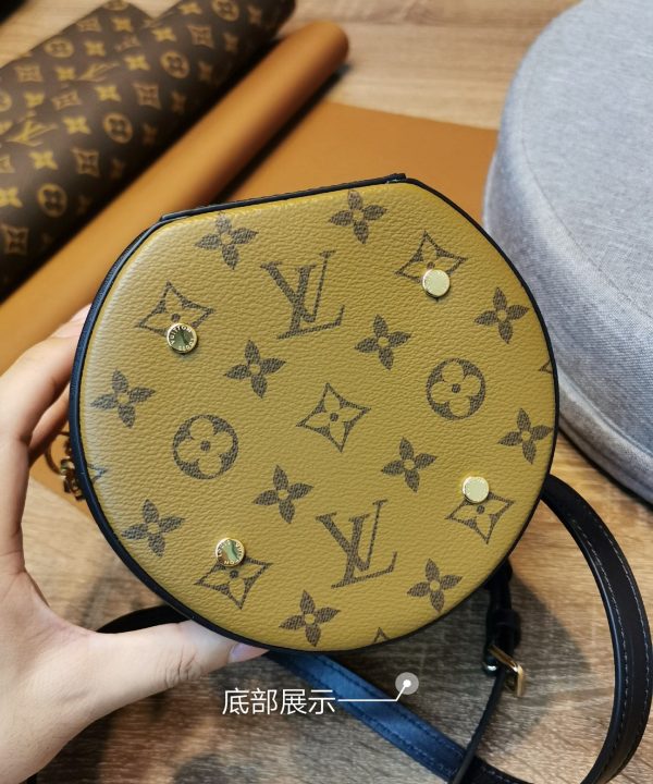 2d8e1a52e40749feaa87da96e15cacc4-1