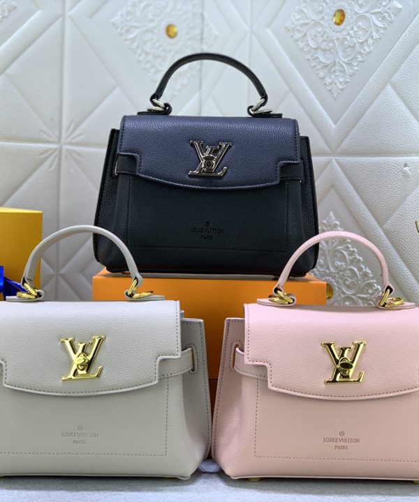 36768456b57044c4acabf52d00fd8180-1