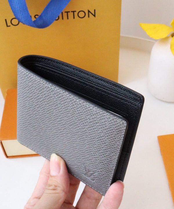 36aa57e8f88942318575dc1ab1382c5c-1