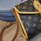 36fdc52570ed488b9cf0439a3090ab2a-1