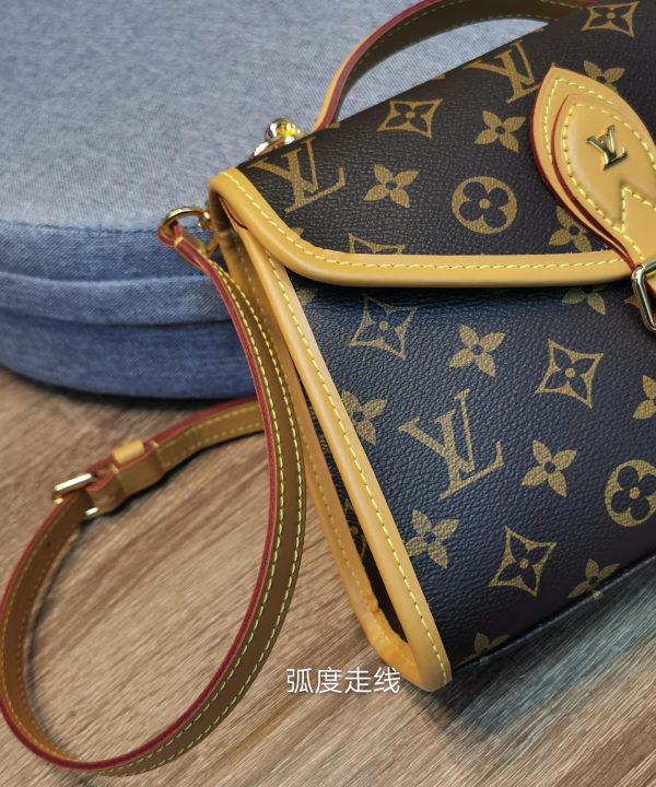 36fdc52570ed488b9cf0439a3090ab2a-1