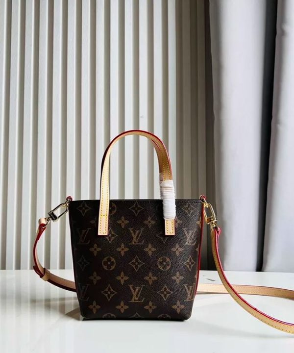 37c38cdc4f0b49289b7bd3bdc06a9129-1