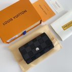 3b20b361f36a4f0b9e75daf54969e4b4-1