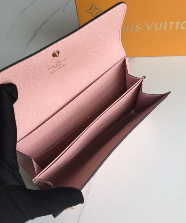 3e5f0ba685aa4644a6e06ef11ed5e9b9-1