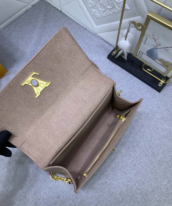 3e7907d10bb34a19b0f165a821ed99ed