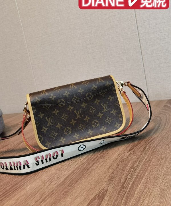 3ec272cecba544e99e0778466c933a4c-1