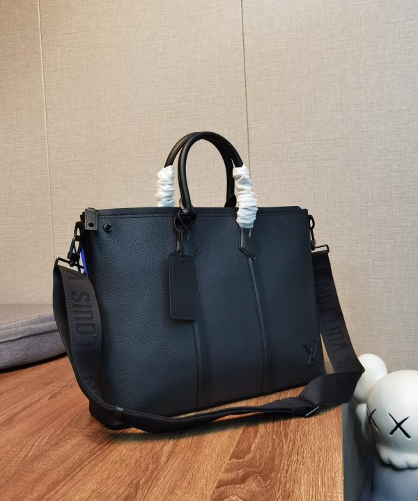 4105b3c15e3143c7b3a0ccf27e2f6415-1