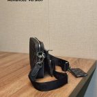 4588ae57bb264330ab4ae61b8587acd3-1