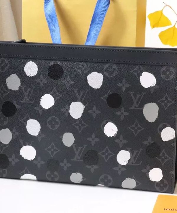 45ebd85361554fa88d7636560ed9dd5d-1