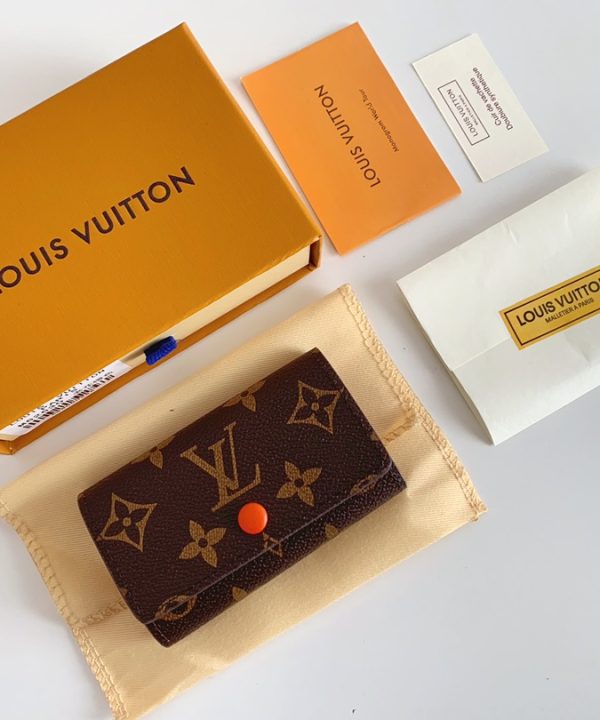 46c74f168832476cb734782de3d0031d-1