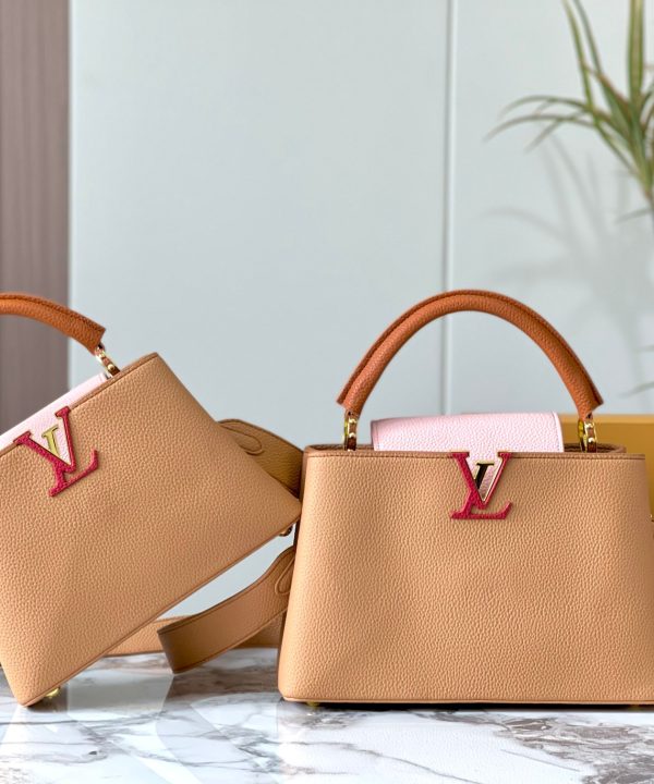 498cf21810154091bb49cf0e94285da7-1