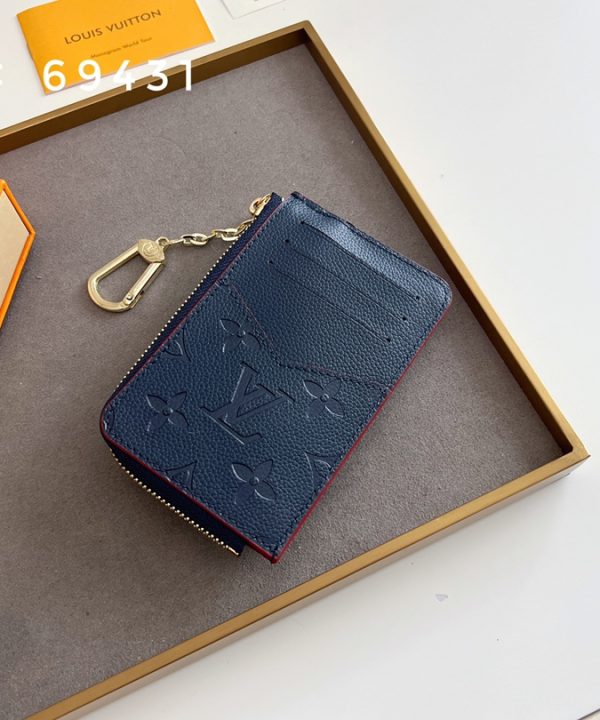 4cffcd135a344d758e1332244e5d68ad-1