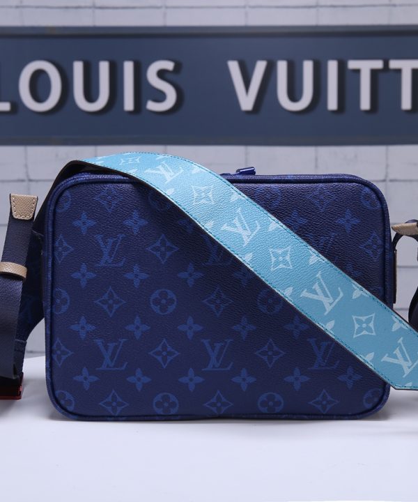 4f1738e0353342b2b3b54266f2f6f65d-1