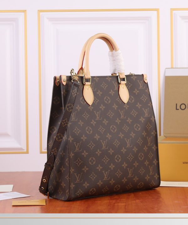 50ad596be2d141cabc355620054e2f84-1