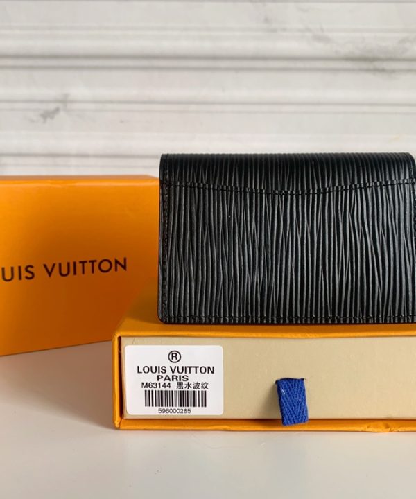 52e07610118940a78b227bb8f3ee9c3d-1