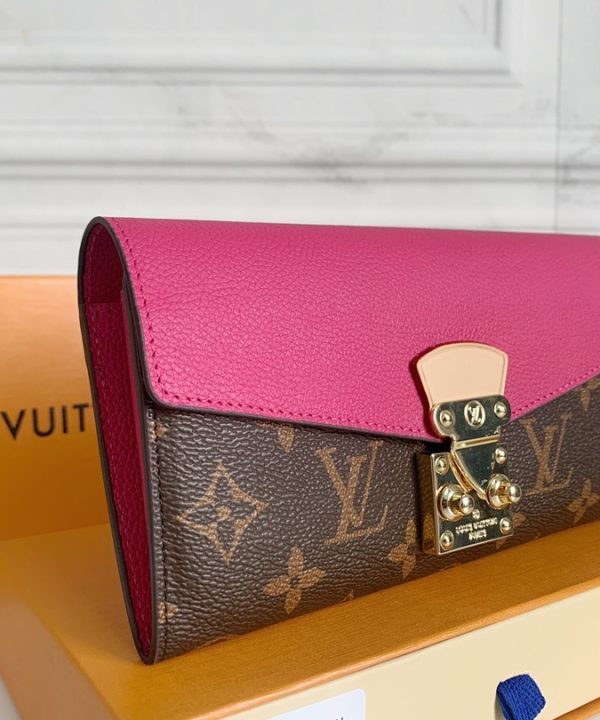 53405a02df754e09b929d88bf273683b-1