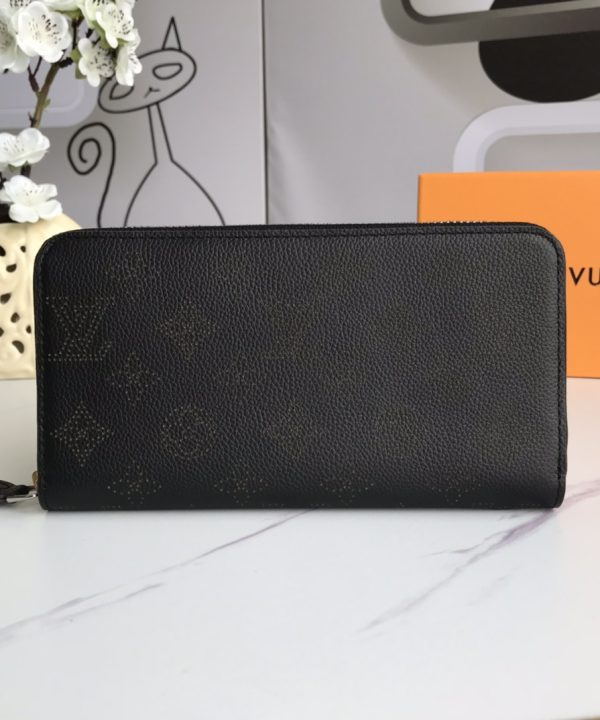 55fb926317b74828a30b6b344a3511cf-1