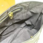 5ac68704447243e9bb5f08d0db66f871-1