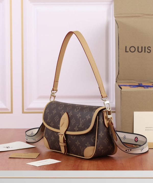 5e25b47b05d14430884e59e3104bddf0-1