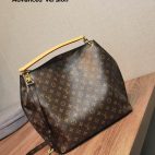 62939624ccf1415a85d353b6f1235979-1