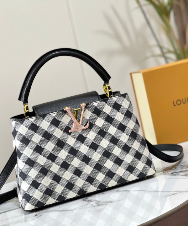 6c7314e35f494e429e240e92f598f95f-1