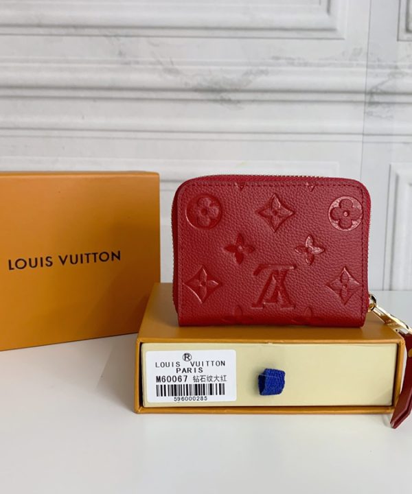 6dc3a12bf9714e14a9f80e2446a63c99-1