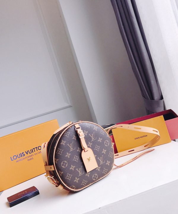 733a27c418784eb0b69e90066d719579-1 733a27c418784eb0b69e90066d719579-1