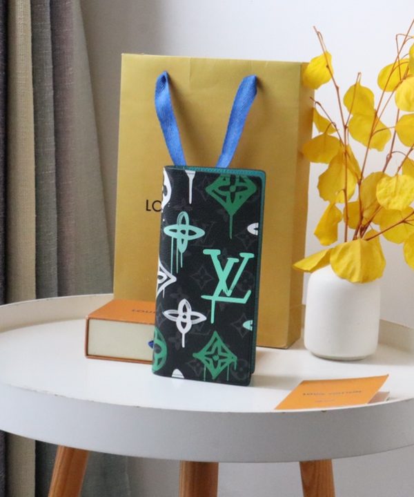 76756c6725894627b8bc7b16ef318fde-1