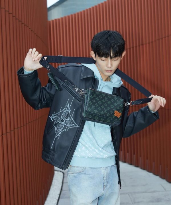 7adfacfcdd8040e6b42c83862fbc0379-1