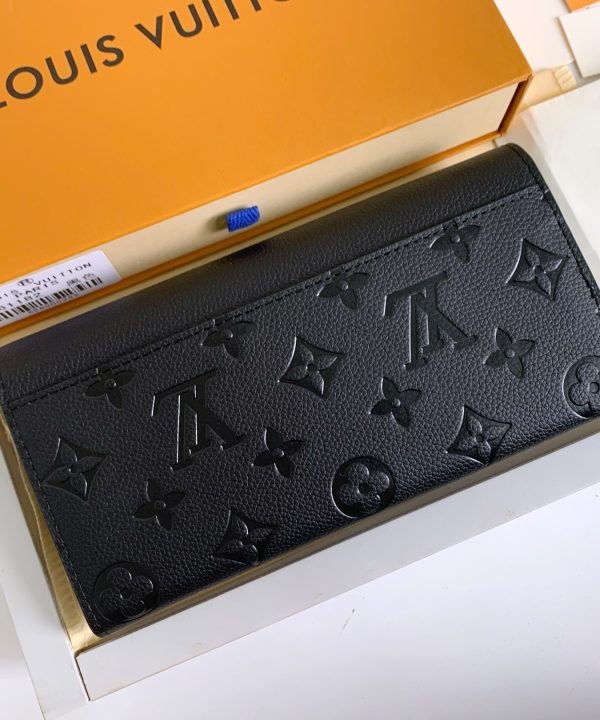 7fff1baaf3bd4adb8362e430208dfa24-1