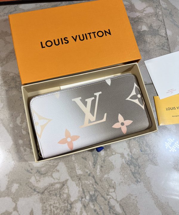 82f93ffca5a5453d8a16b159a6eeadc5-1